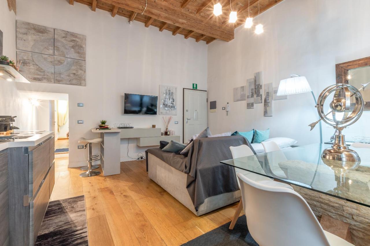 E Quindi Uscimmo A Riveder Le Stelle Apartamento Florença Exterior foto